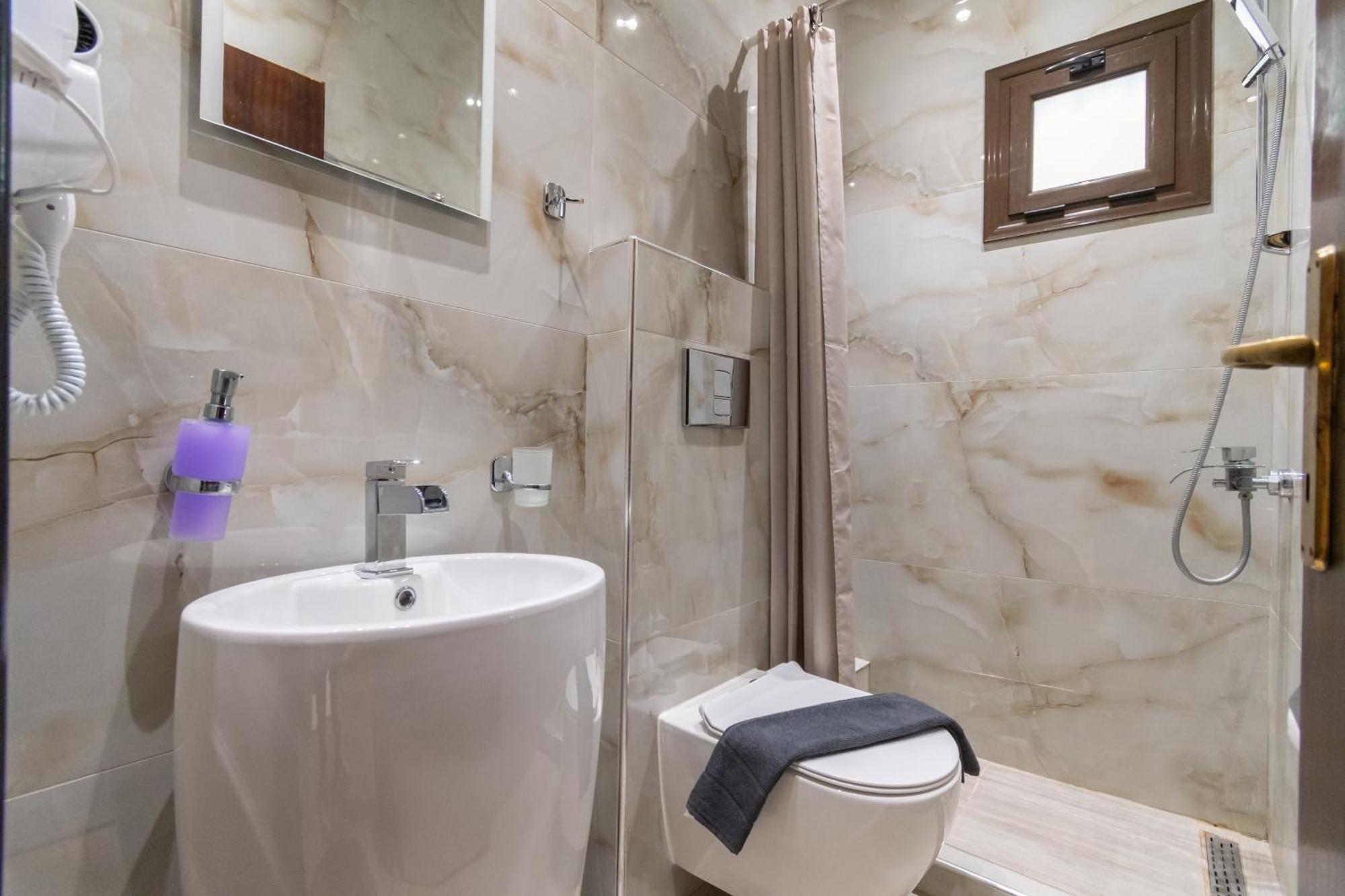 Hotel Petunia Неос Мармарас Екстериор снимка